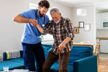 vaga urgente cuidador de idoso